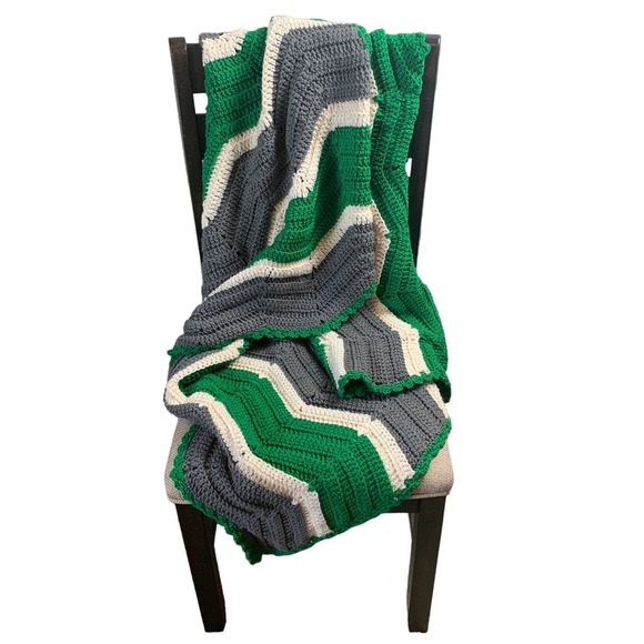 Homemade Other - Handmade Ripple Crocheted Lap Afghan Green, Gray and Off-White 49x45 inches